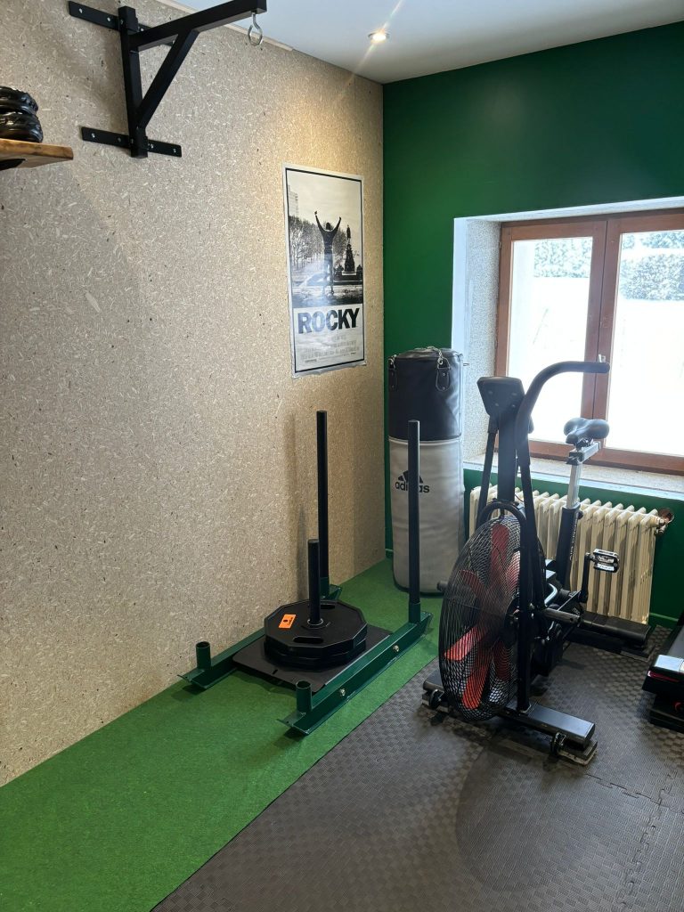 ef85fef9-d185-4ec4-a40c-1642bd9ec53f